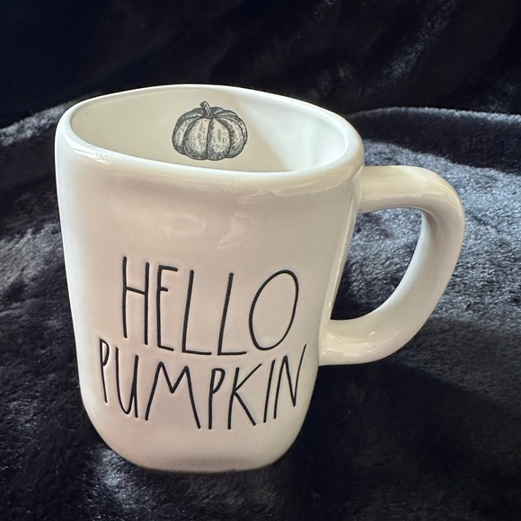HELLO PUMPKIN mug Rae Dunn - Picture 1 of 5